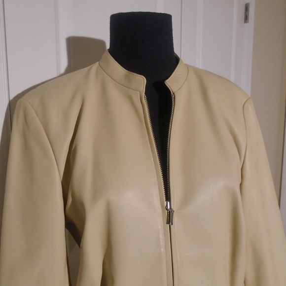 ANN TAYLOR 100% Leather Moto Jacket M Vanilla - Picture 2 of 10